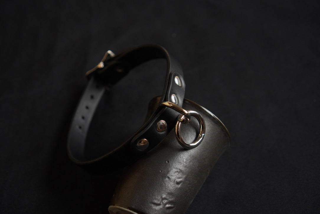 Bondage Ring Choker